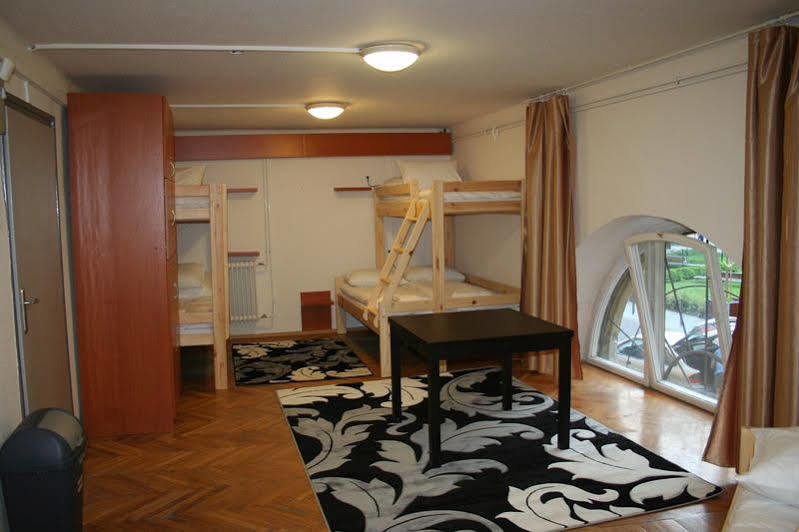 Walking Bed Budapest Downtown Pansiyon Dış mekan fotoğraf