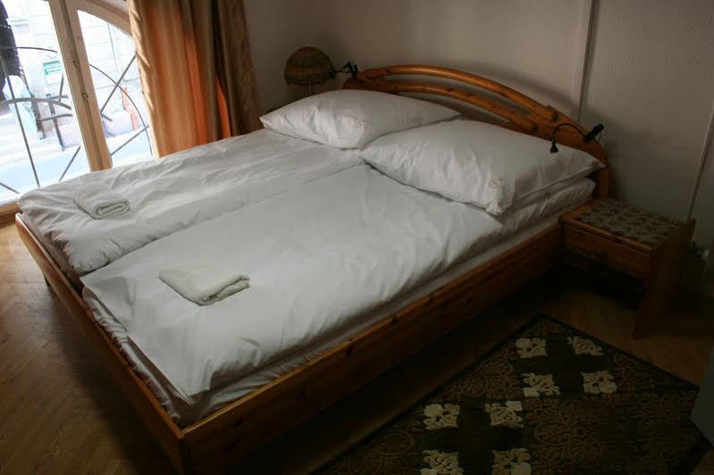 Walking Bed Budapest Downtown Pansiyon Dış mekan fotoğraf